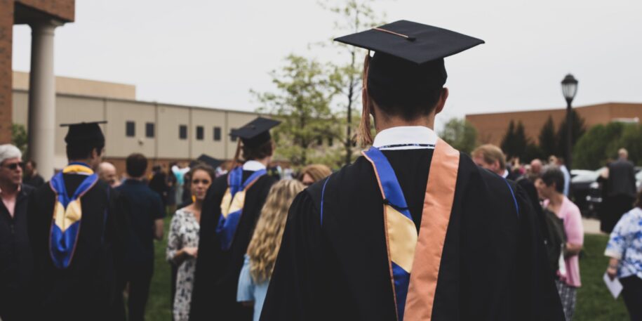 charles-deloye-2RouMSg9Rnw-unsplash