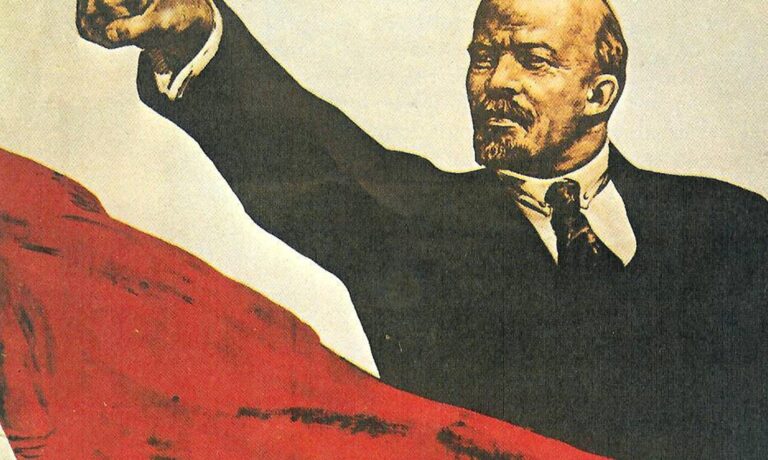 lenin_pointing